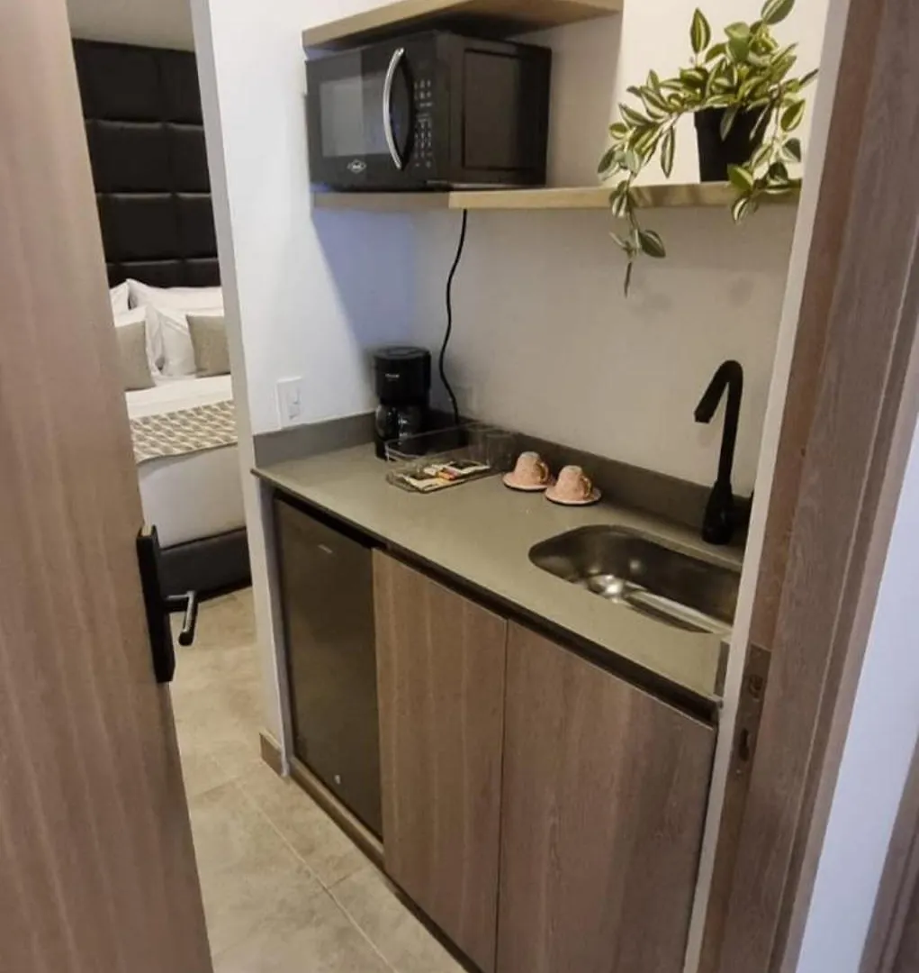 Hotel 45 Park Sabaneta 4*,
