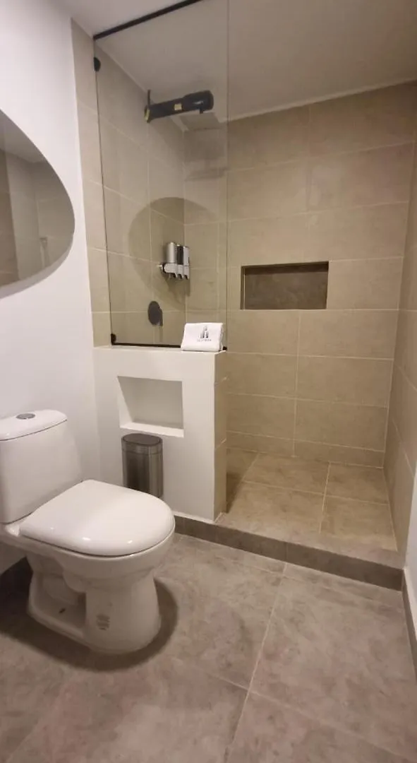 Hotel 45 Park Sabaneta Kolombiya