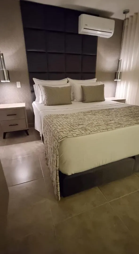 Hotel 45 Park Sabaneta