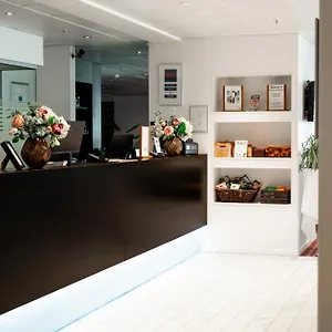 Western Park Globetrotter Airport Otel